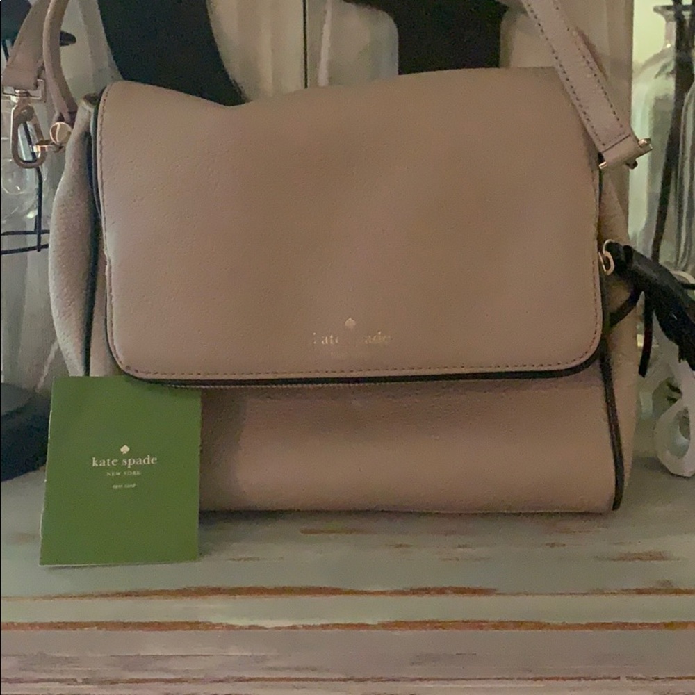 Kate spade hand bag
